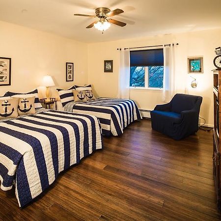The Inn On Winter'S Hill Kingfield Экстерьер фото